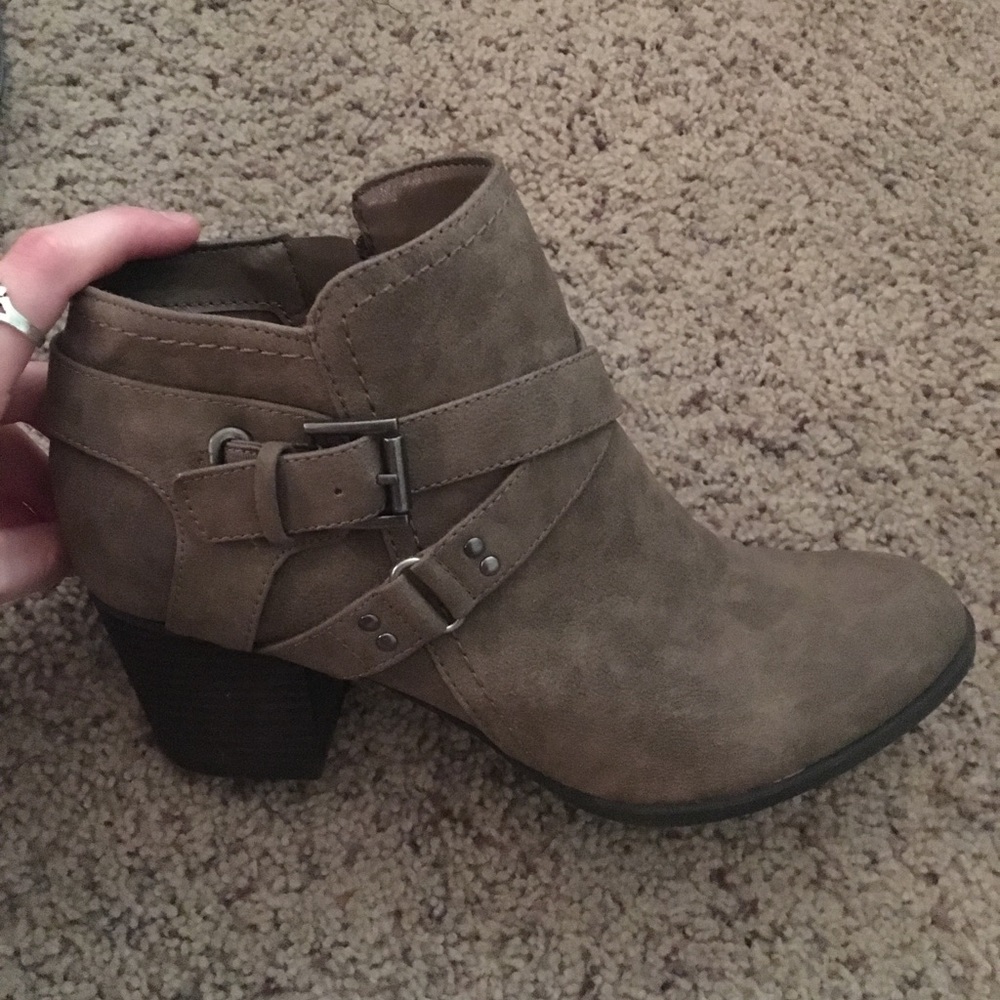 Women’s booties!!!